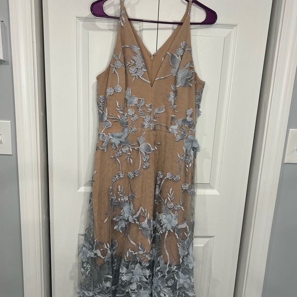 Dress the population - Picture 1 of 7